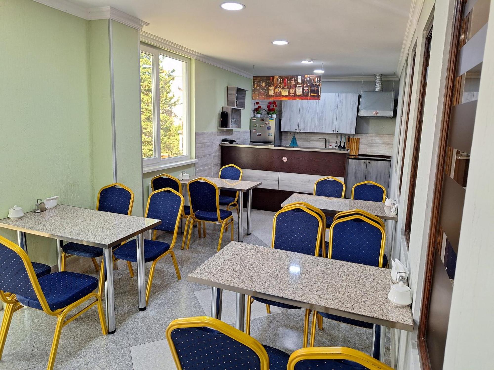 קוטאיסי Hotel Georgian מראה חיצוני תמונה